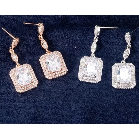 Rose gold tear drop princess emerald halo cut - Picture 12 of 12